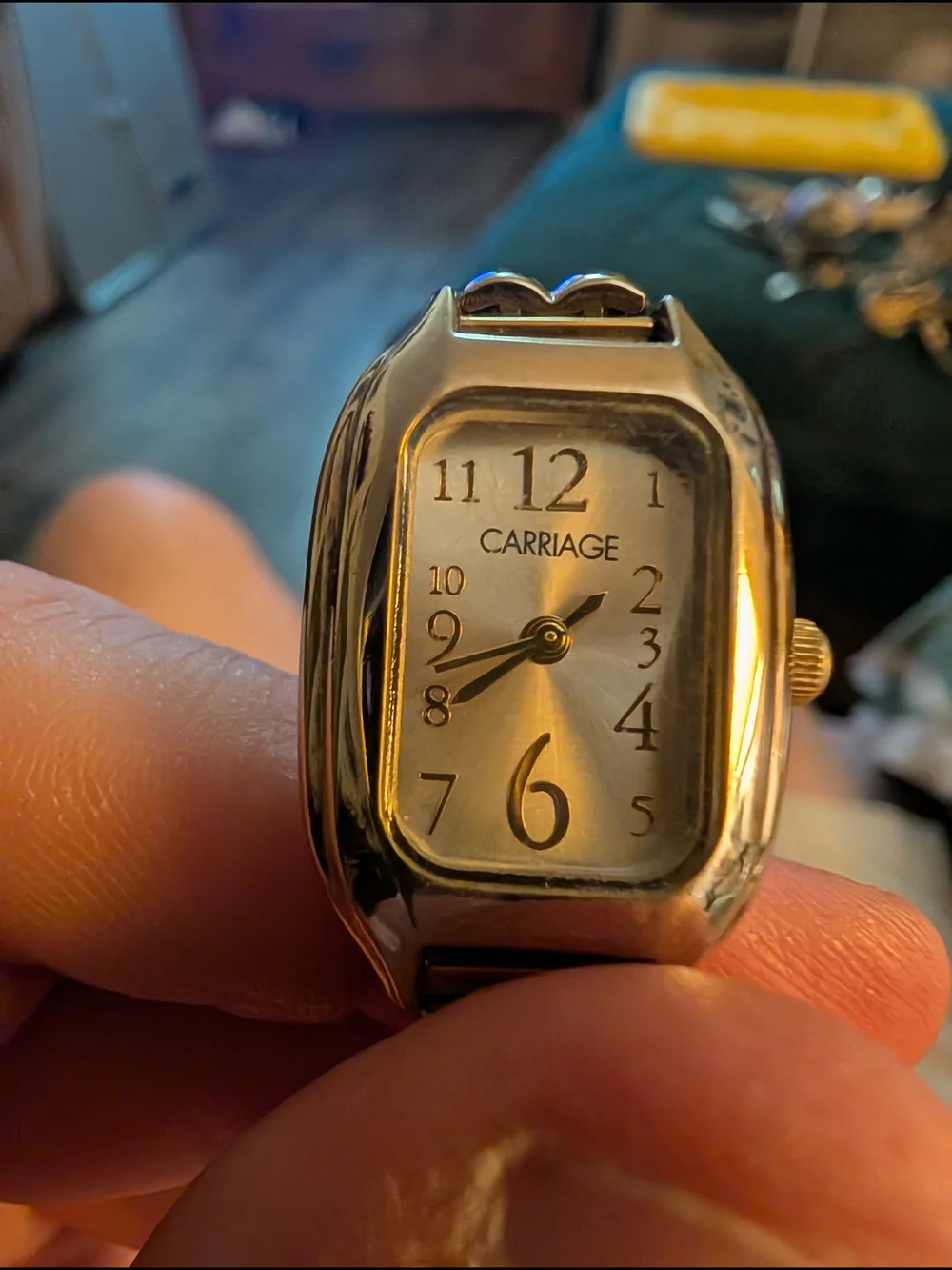 Carriage By Timex Beautiful Ladies Vintage Watch With Quartz Movement New Batter